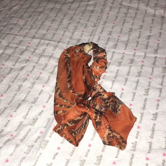 Bundle - Picture 5 of 5